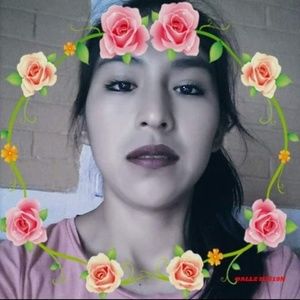 Meet your Posher, Yaneth